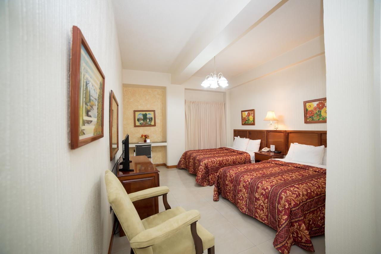 Hotel Anna Inn Olintepeque Buitenkant foto