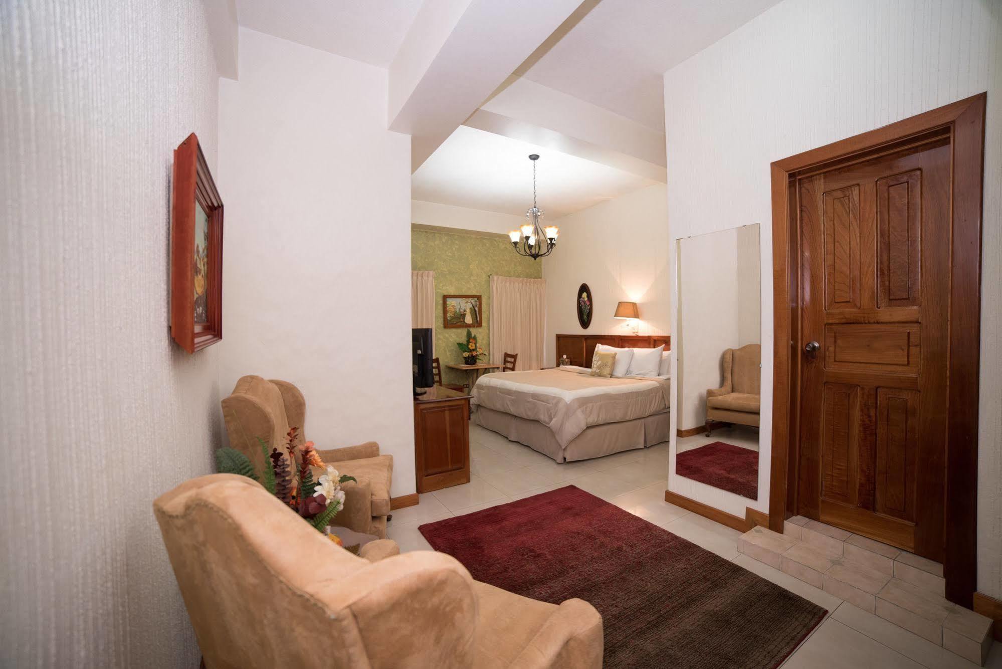 Hotel Anna Inn Olintepeque Buitenkant foto